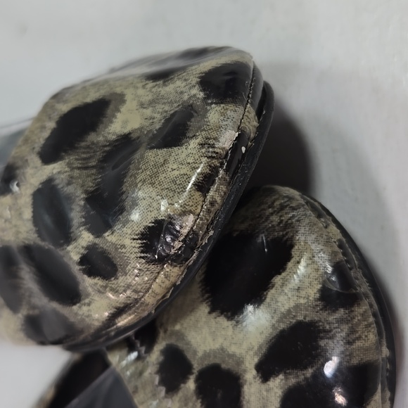 Tory Burch Animal Print Patent Leather Ballet Flats 7½ - Picture 12 of 13